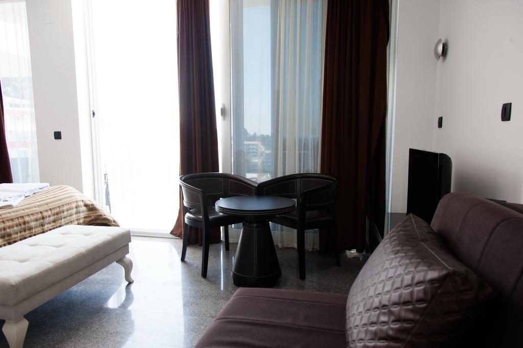 Hotel Senator Ulcinj Pokoj fotografie